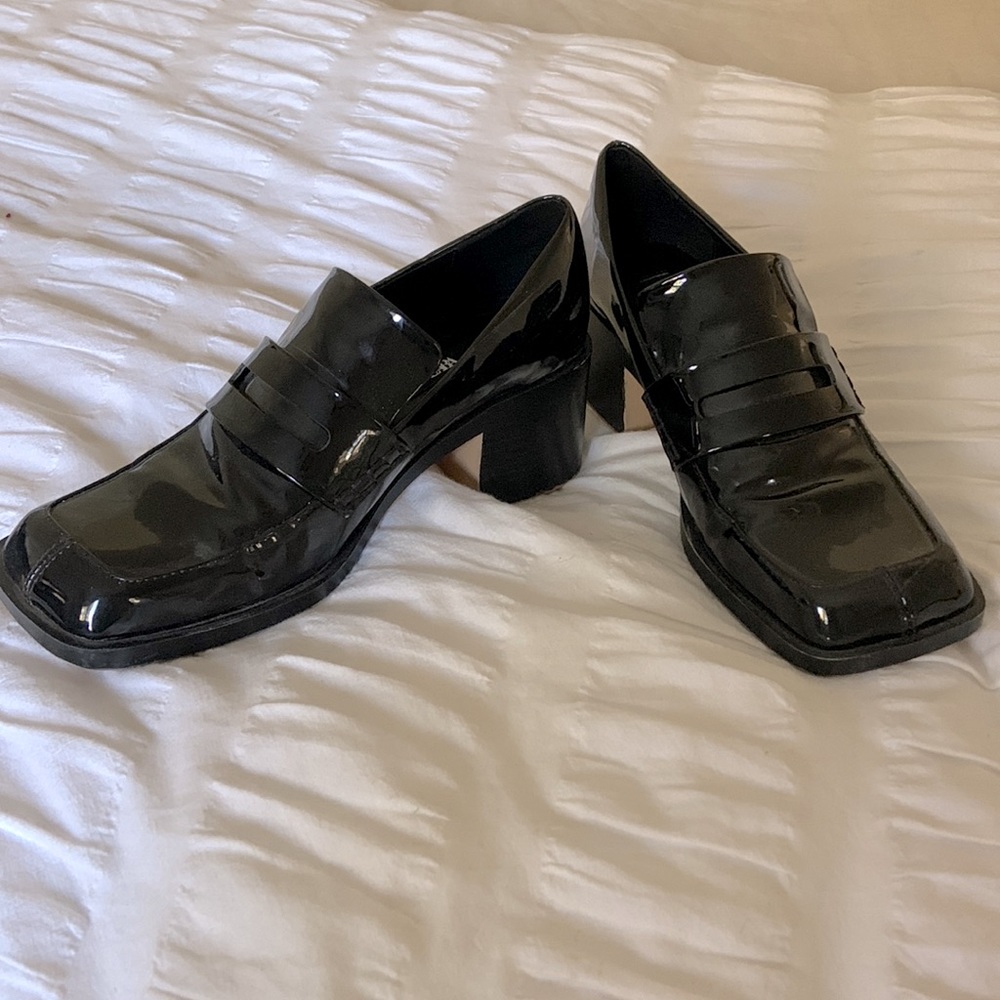 Zara Loafers size 39